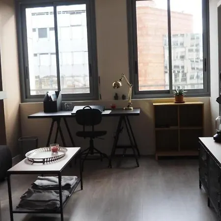 Apartment Au Coeur Des Ramblas, Hyper Centre, Entree Autonome, Metro